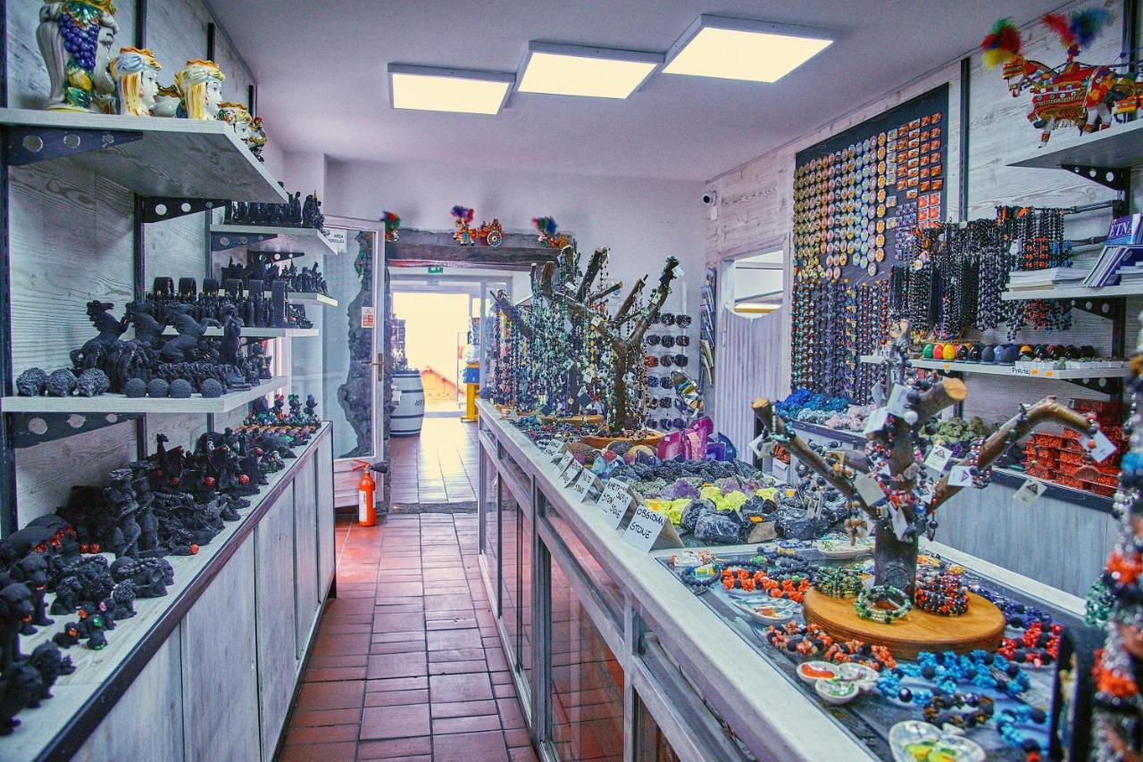 智慧酒店 尼科洛西 外观 照片